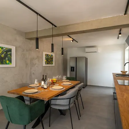 Seaside Luxury With A Swimming Pool Sumartin, Brac - 5639 Villa